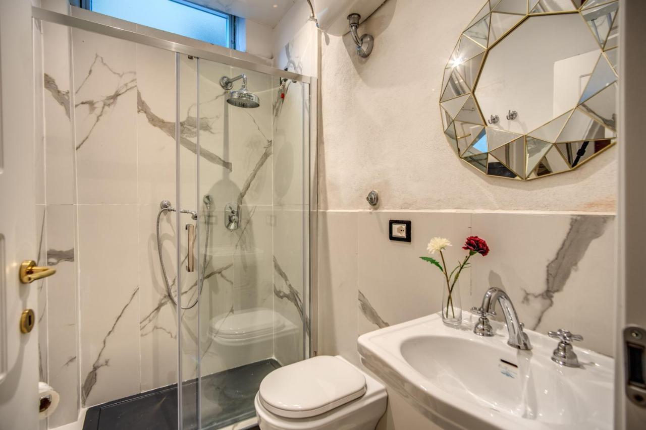Aweshomeitaly - White Mirrors Appartement Pisa